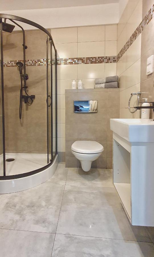Holiday Home Slavia New 408 Z Sypialnia I Balkonem Przy Plazy Miedzyzdroje Exterior photo
